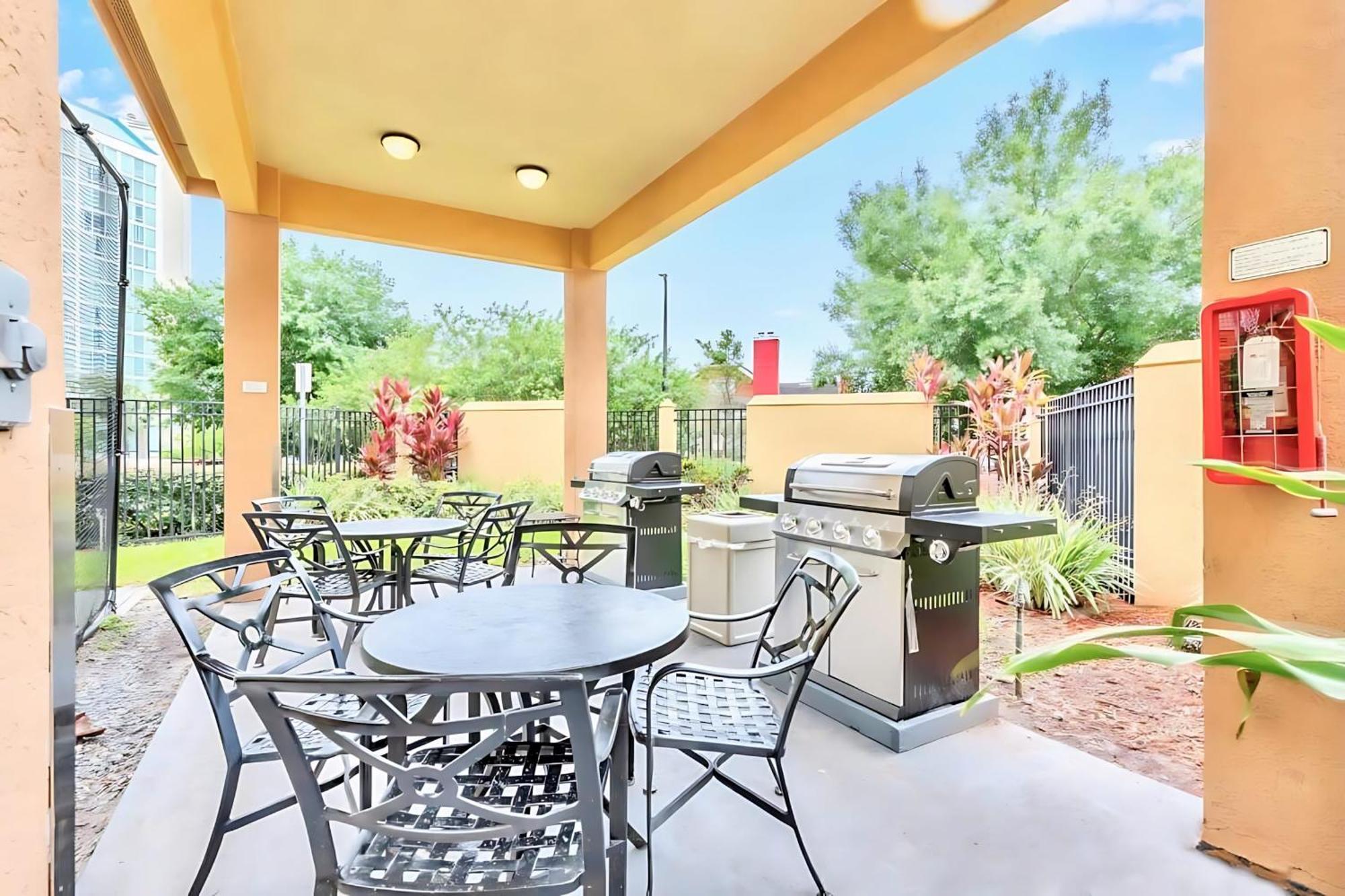 1Br Apartment Near Disney W Pool Hot Tub Arcade Орландо Экстерьер фото